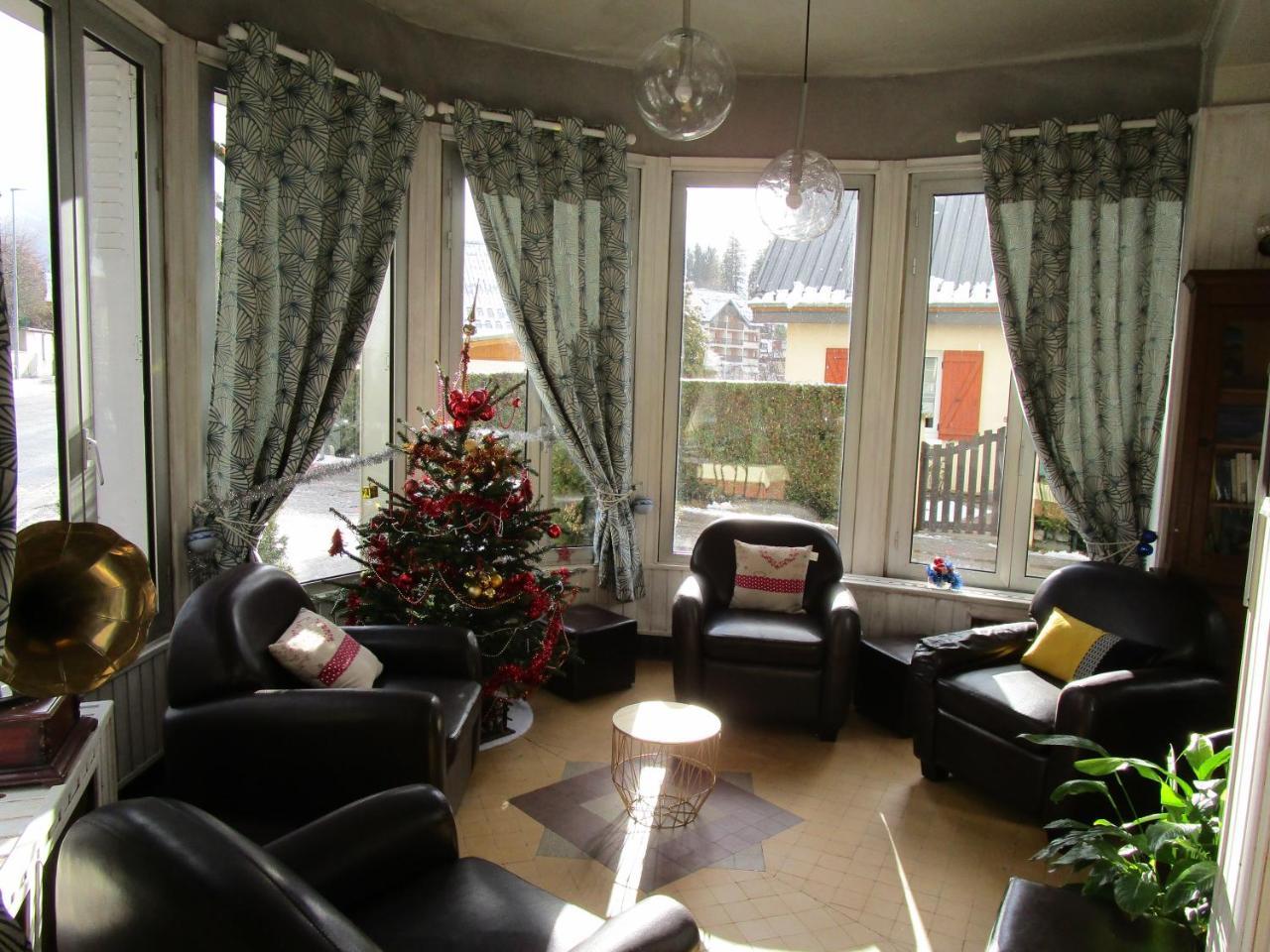Hotel Les 4 Montagnes Villard-de-Lans Zewnętrze zdjęcie