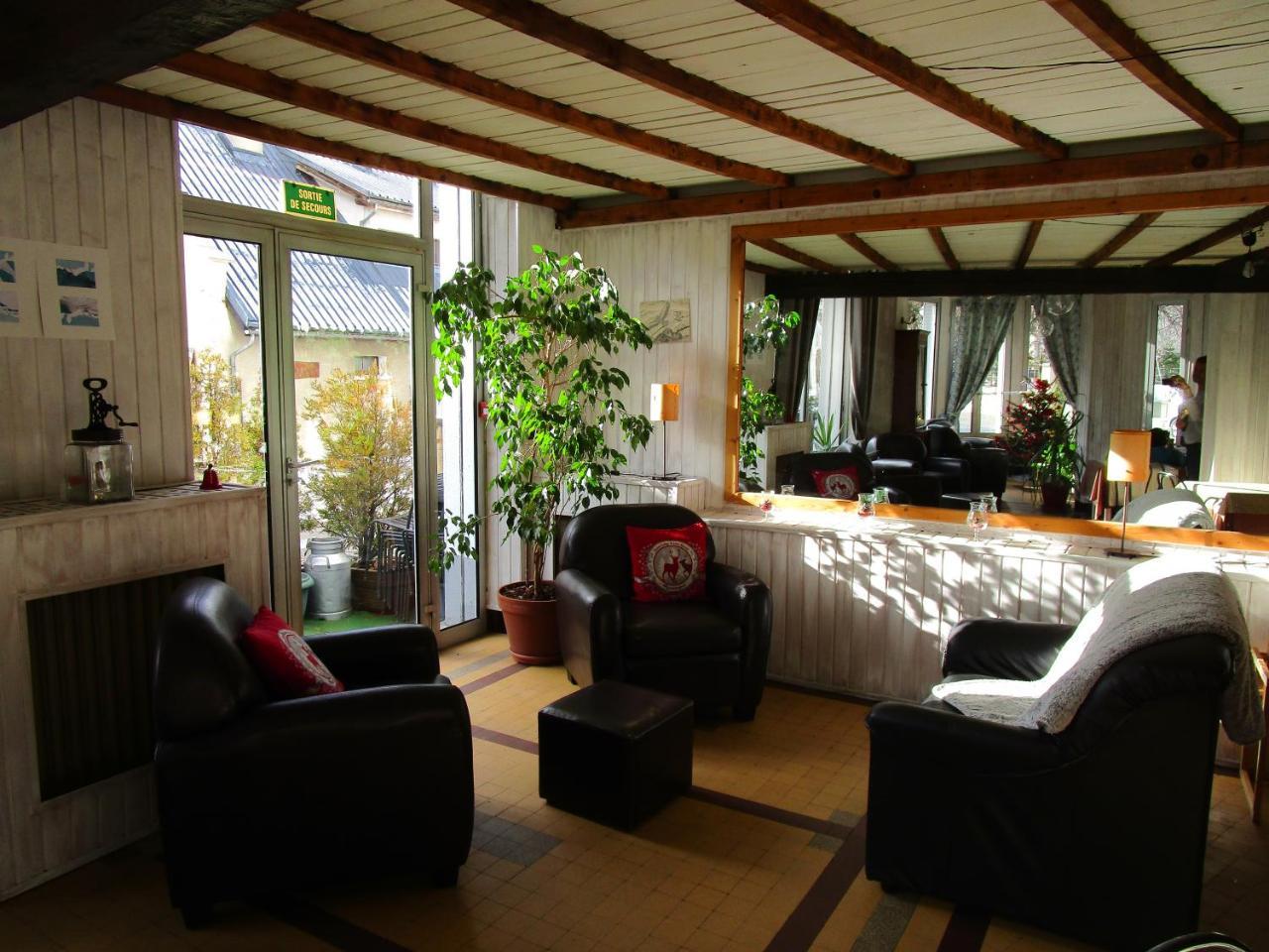 Hotel Les 4 Montagnes Villard-de-Lans Zewnętrze zdjęcie