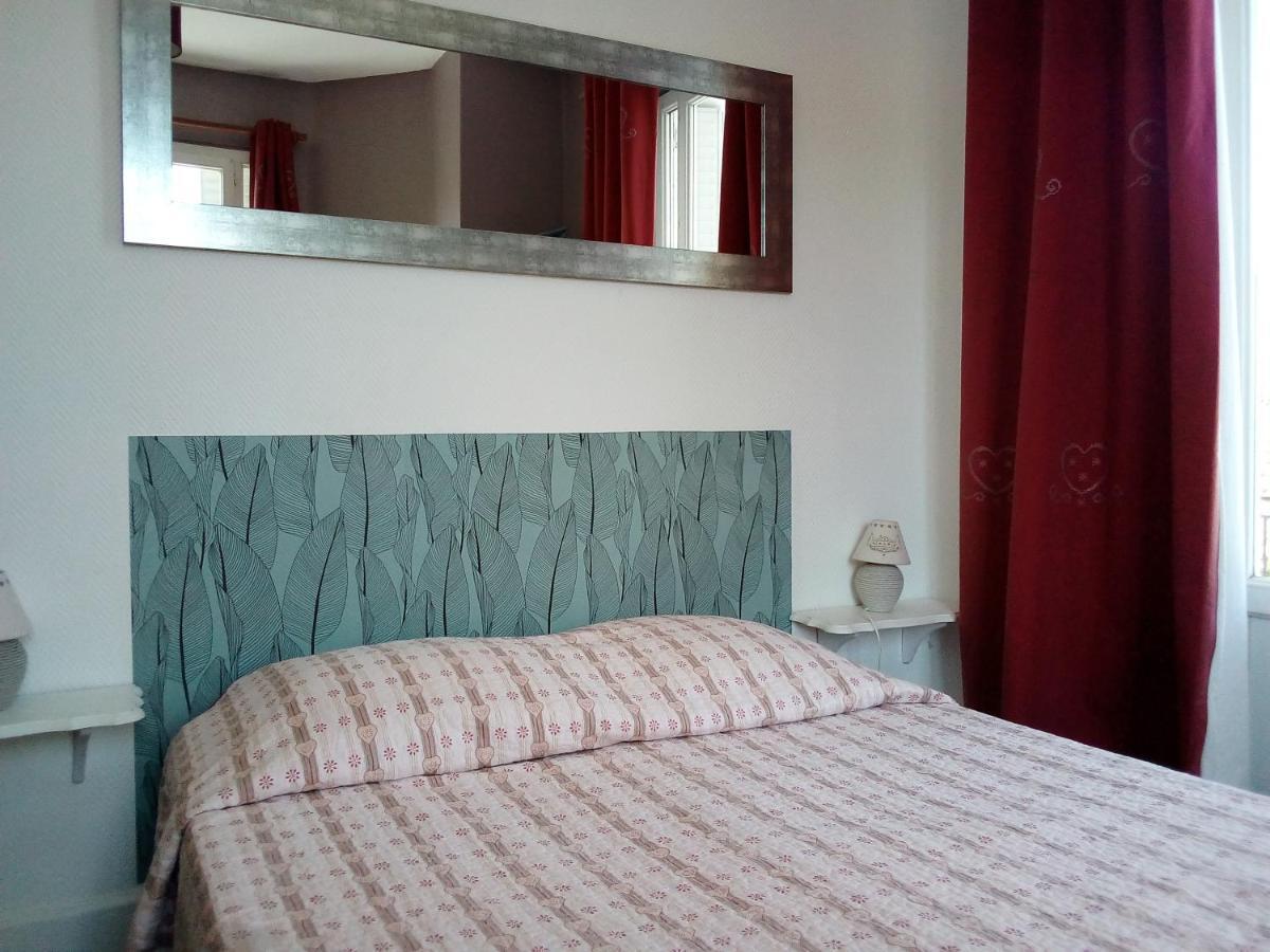 Hotel Les 4 Montagnes Villard-de-Lans Zewnętrze zdjęcie